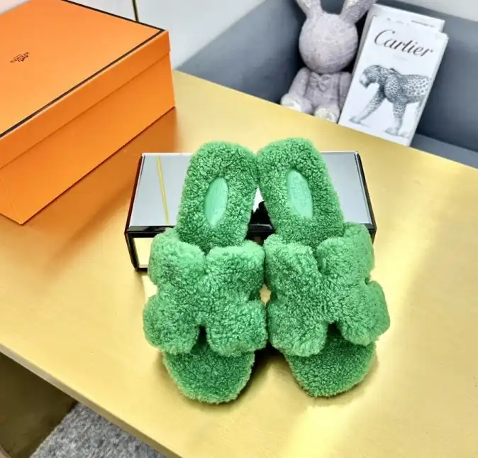 hype Hermes Slippers