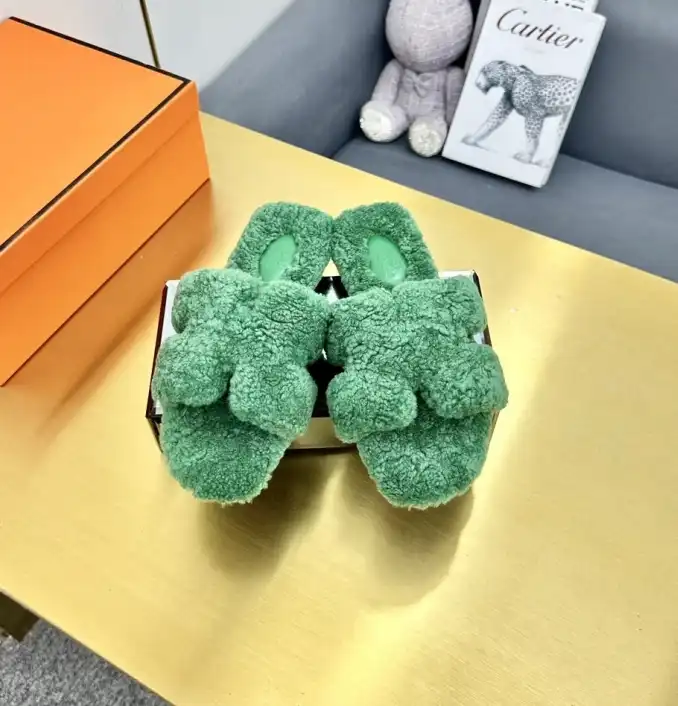 hype Hermes Slippers