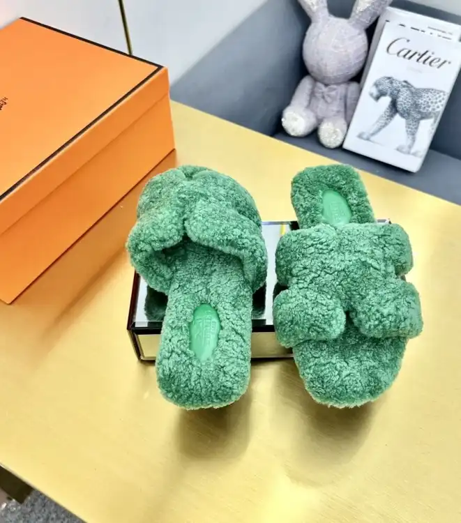 hype Hermes Slippers