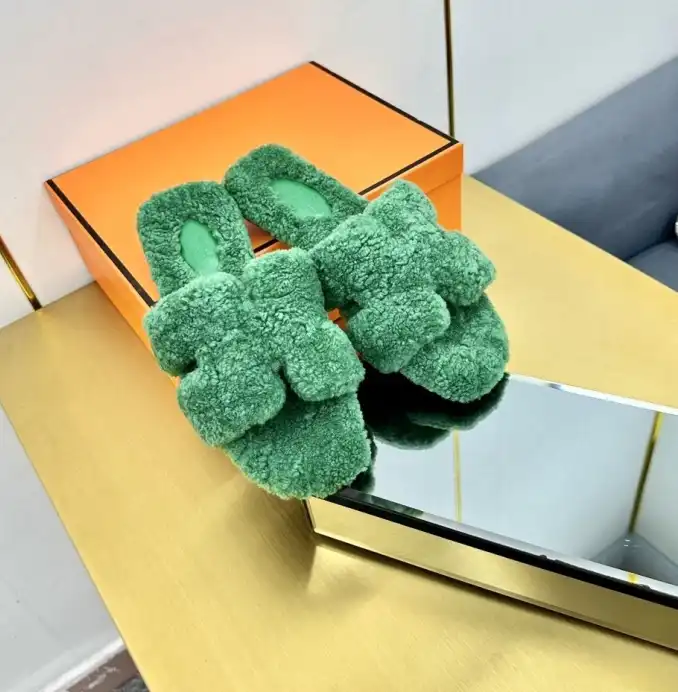 hype Hermes Slippers