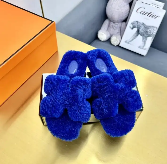 hype Hermes Slippers