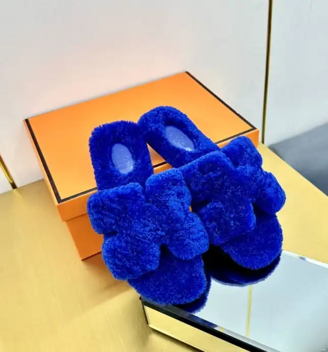 hype Hermes Slippers