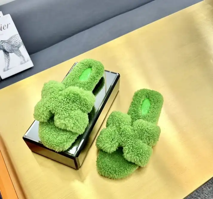 hype Hermes Slippers