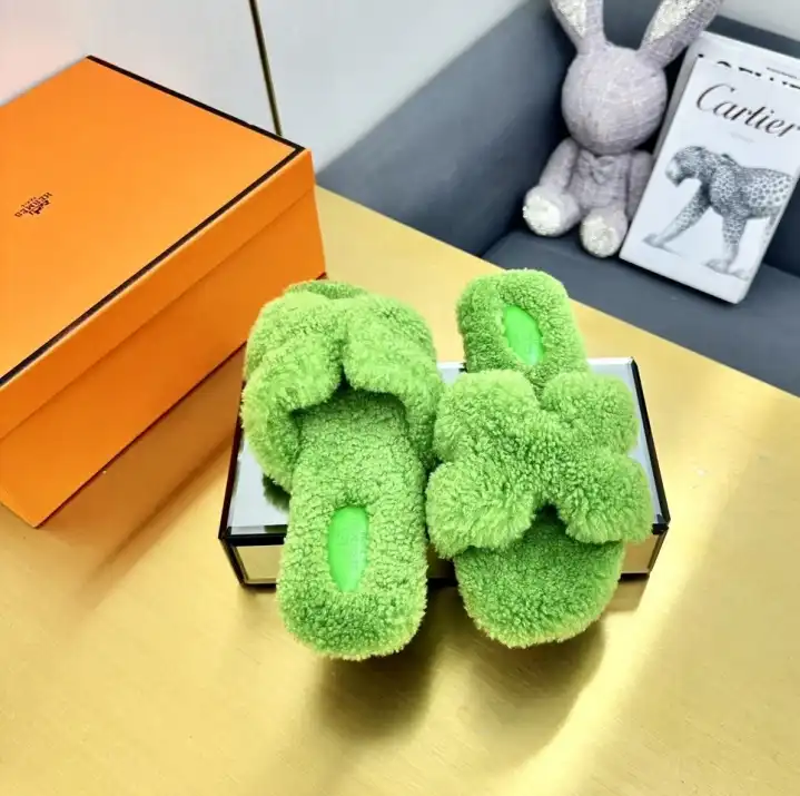 hype Hermes Slippers