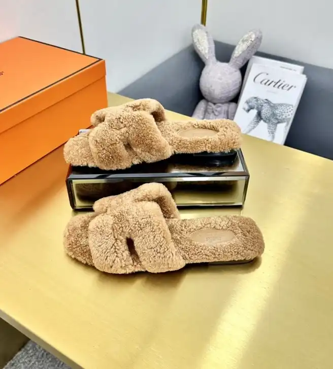 hype Hermes Slippers