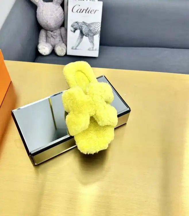 hype Hermes Slippers