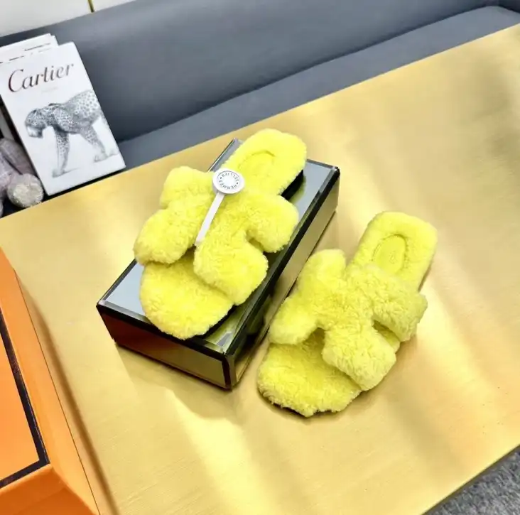 hype Hermes Slippers