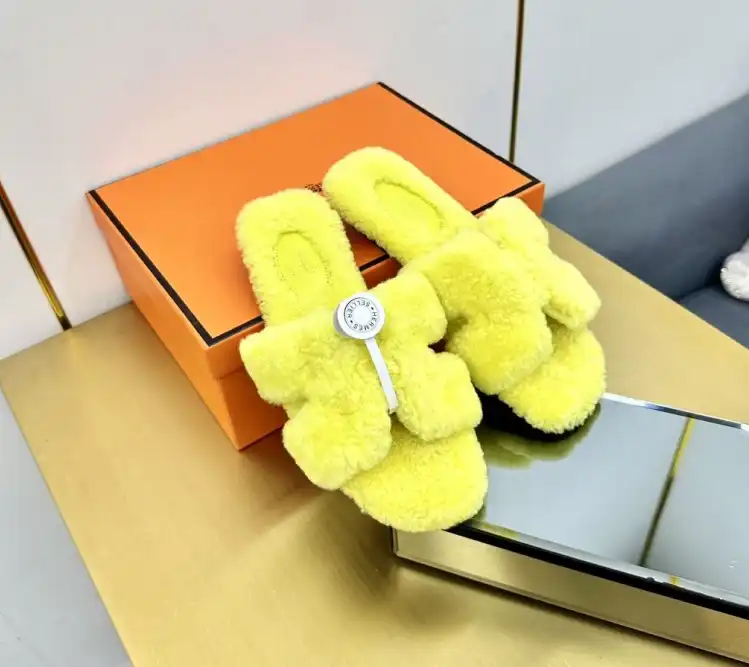 hype Hermes Slippers