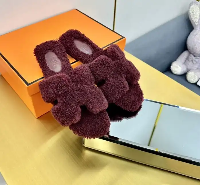 hype Hermes Slippers