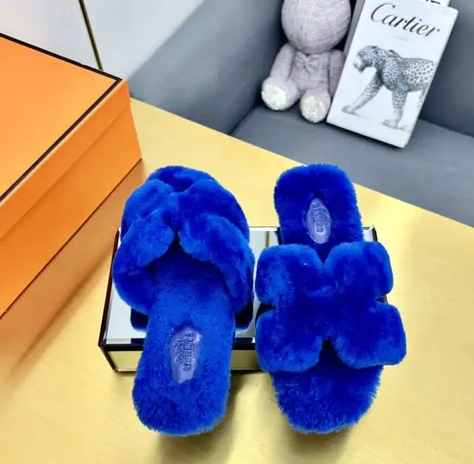 hype Hermes Slippers