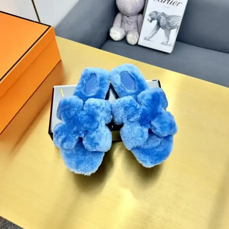 hype Hermes Slippers