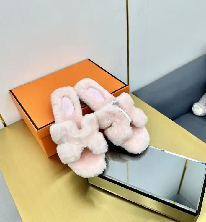 hype Hermes Slippers