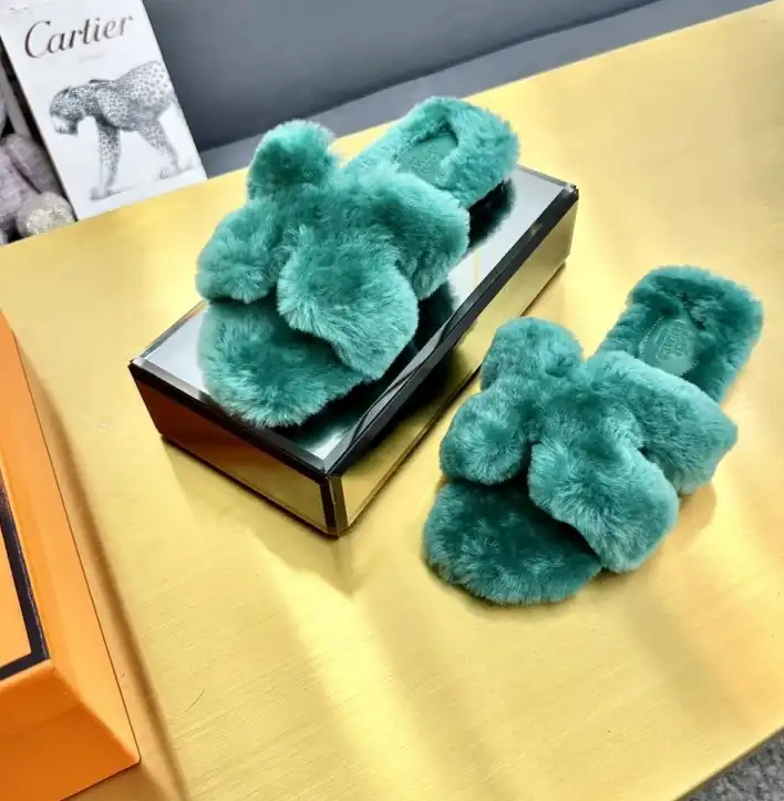 hype Hermes Slippers