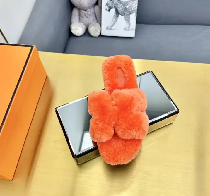 hype Hermes Slippers