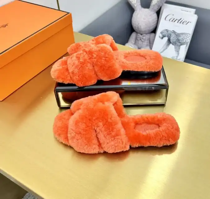 hype Hermes Slippers