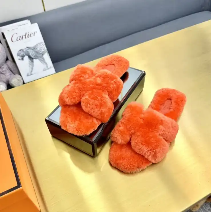 hype Hermes Slippers