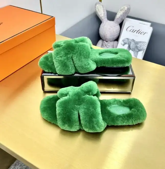 hype Hermes Slippers