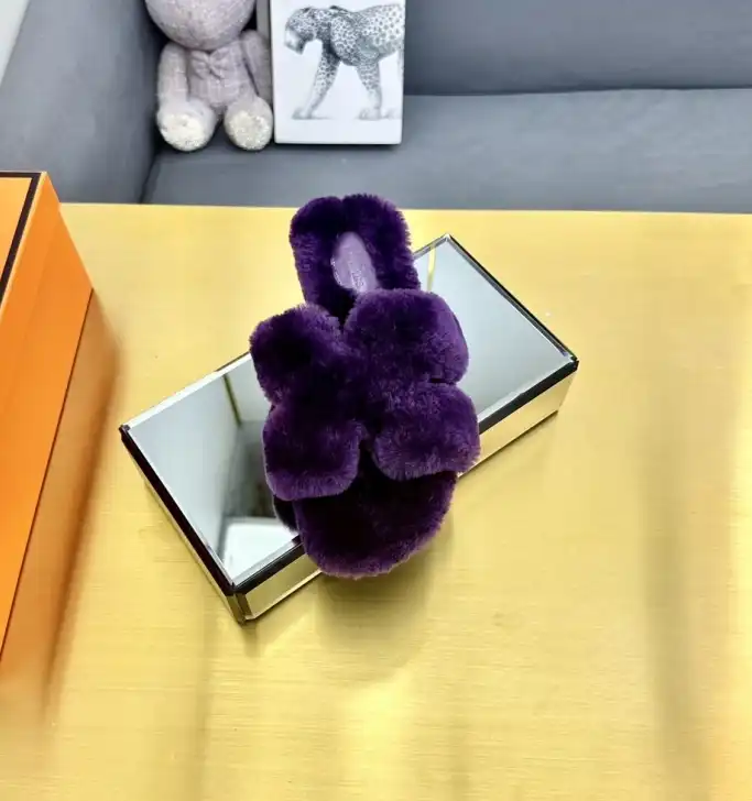 hype Hermes Slippers