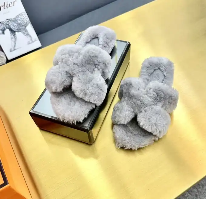 hype Hermes Slippers