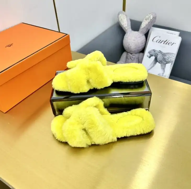 hype Hermes Slippers