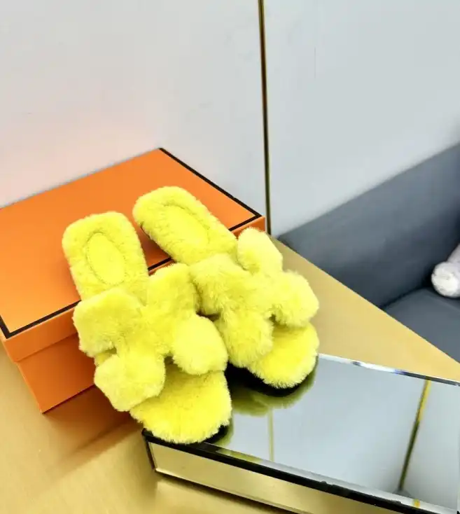 hype Hermes Slippers