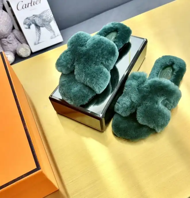 hype Hermes Slippers