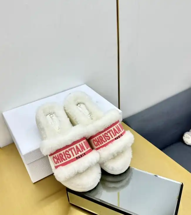 hype Christian Dior Slippers