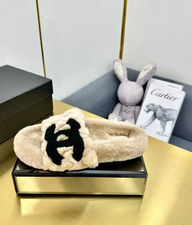 hype Chanel Slippers