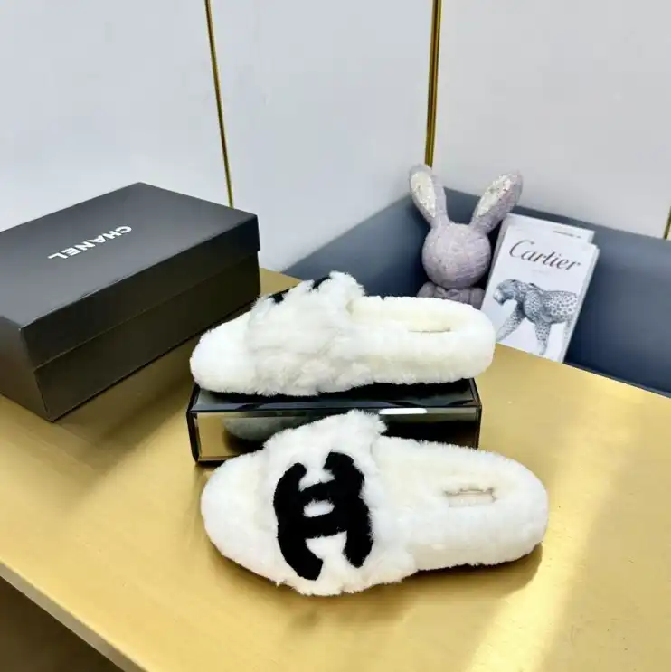 hype Chanel Slippers