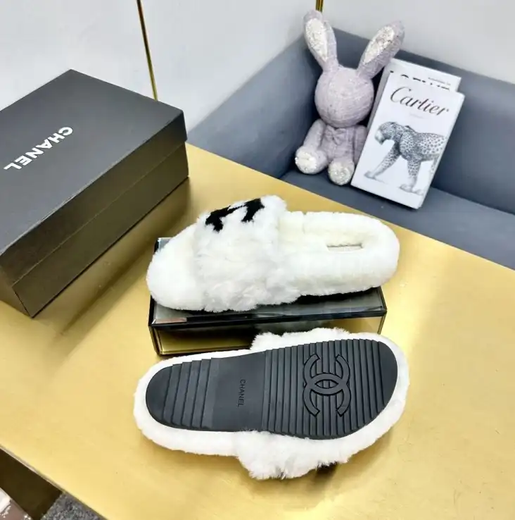 hype Chanel Slippers