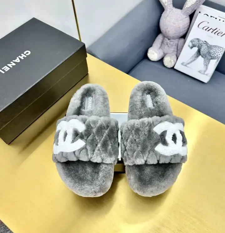 hype Chanel Slippers