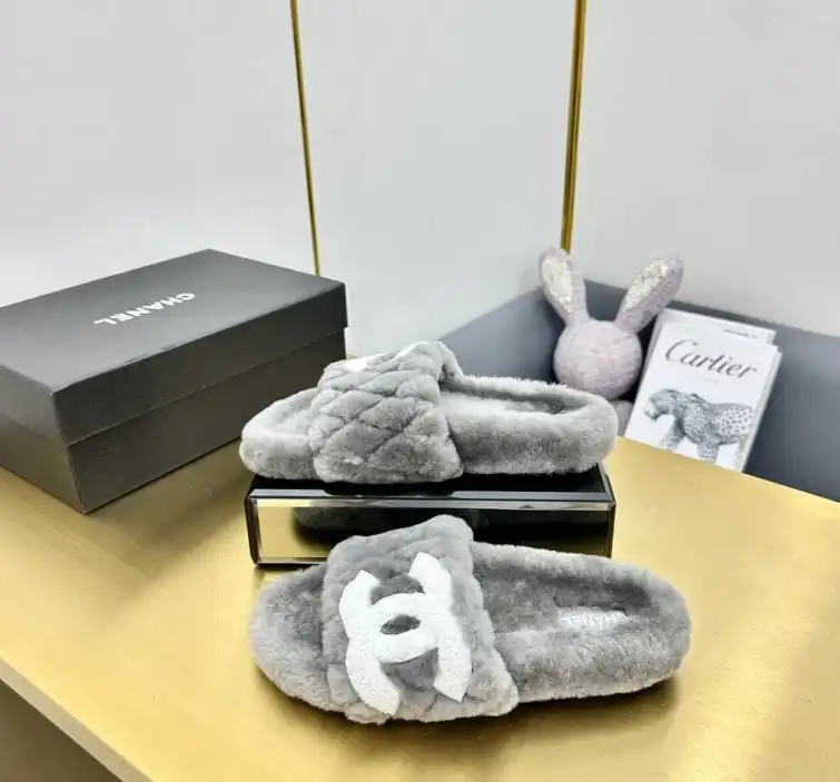 hype Chanel Slippers