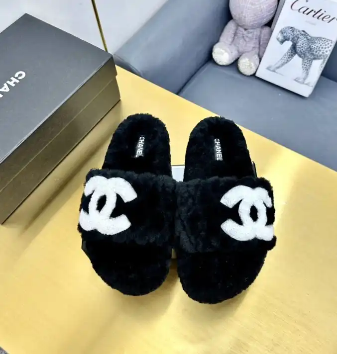 hype Chanel Slippers