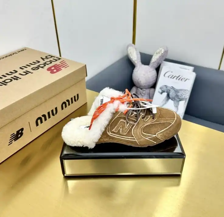 hype Miu Miu Slippers