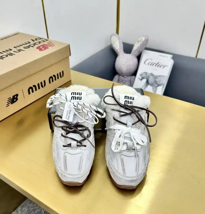 hype Miu Miu Slippers