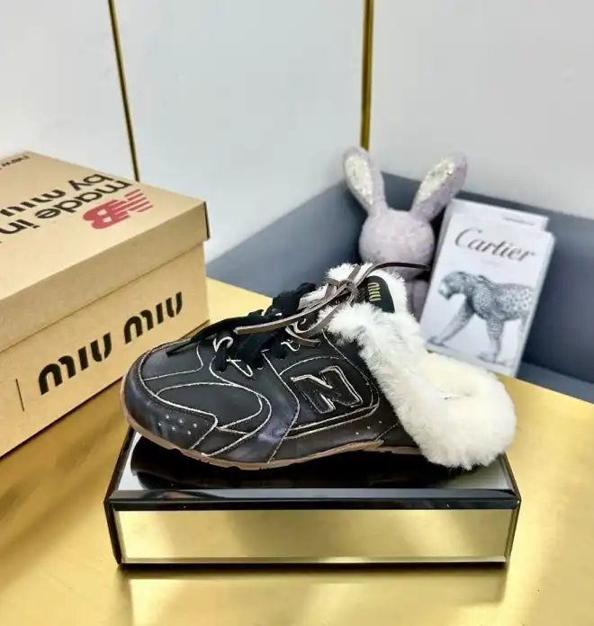 hype Miu Miu Slippers