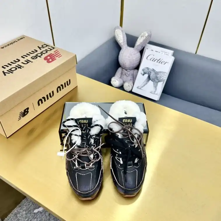 hype Miu Miu Slippers