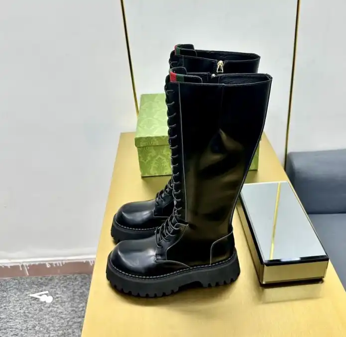 hype Gucci Boots