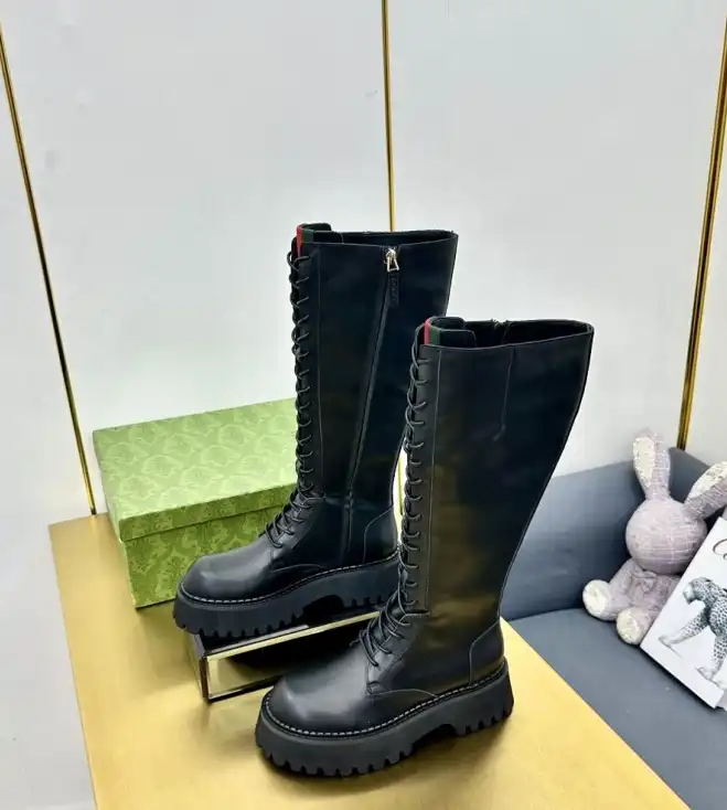 hype Gucci Boots