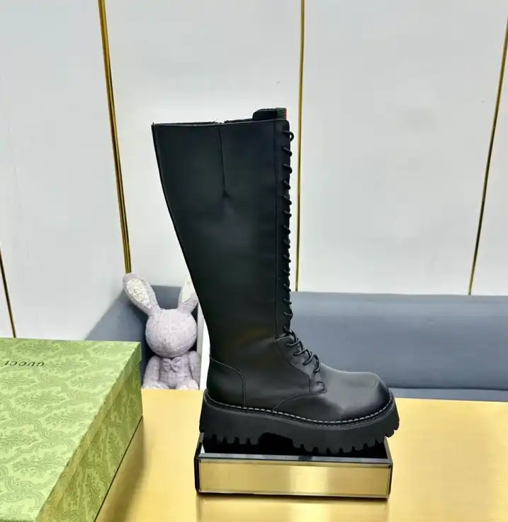 hype Gucci Boots