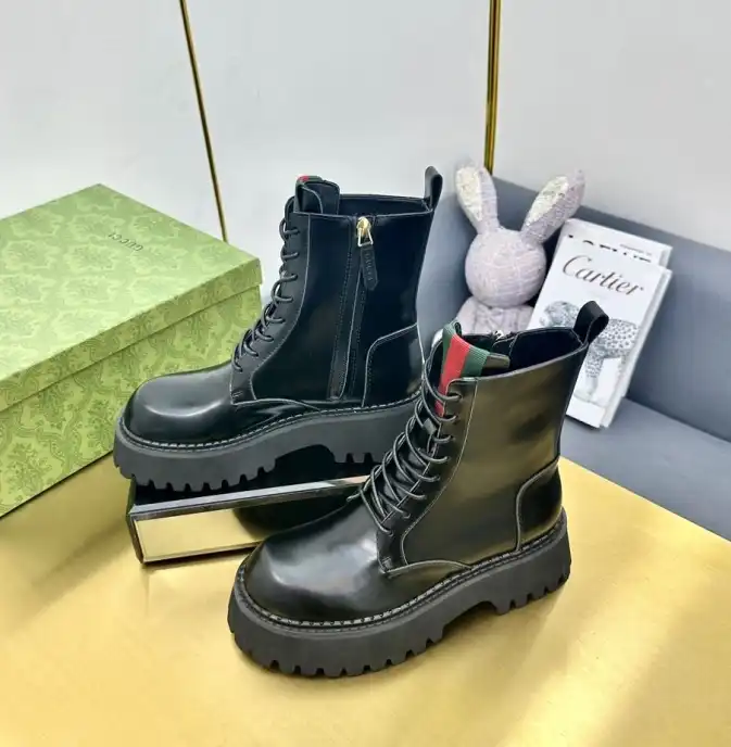 hype Gucci Boots