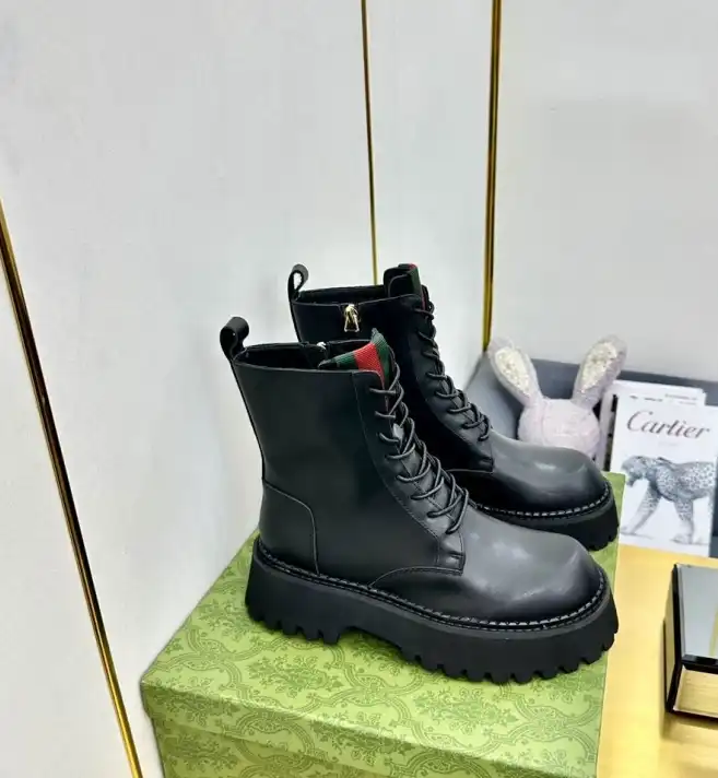 hype Gucci Boots