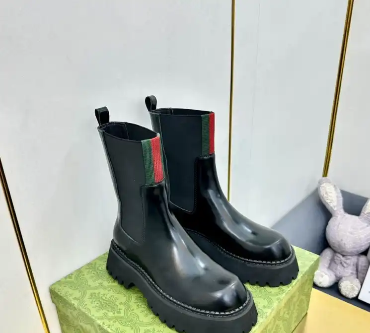 hype Gucci Boots