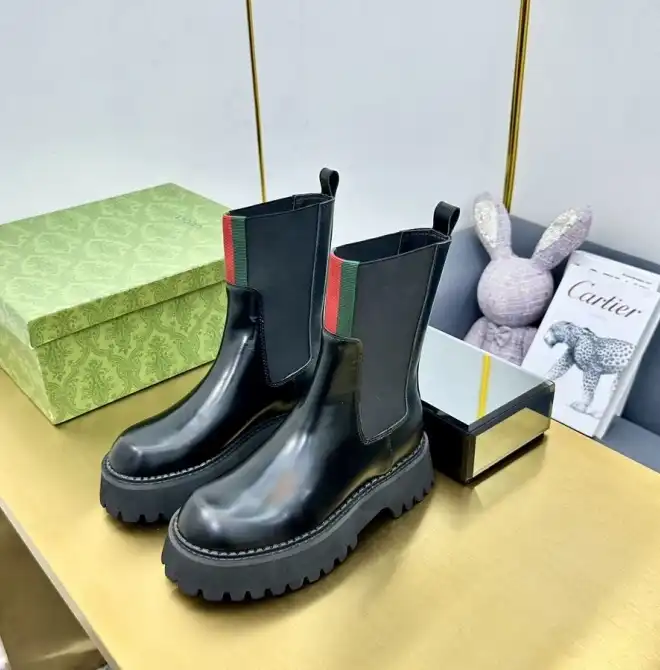 hype Gucci Boots