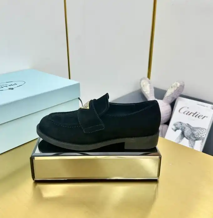 hype Prada Leather Shoes