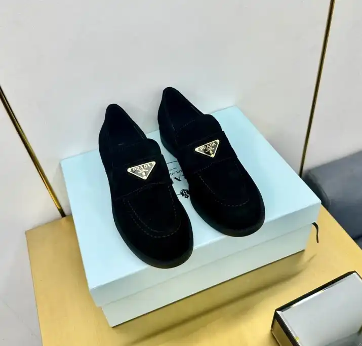 hype Prada Leather Shoes