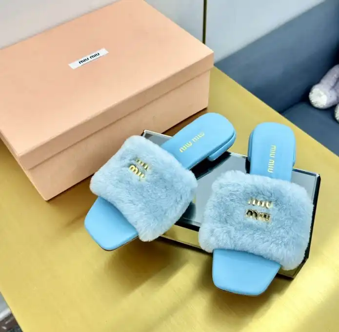 hype Miu Miu Slippers