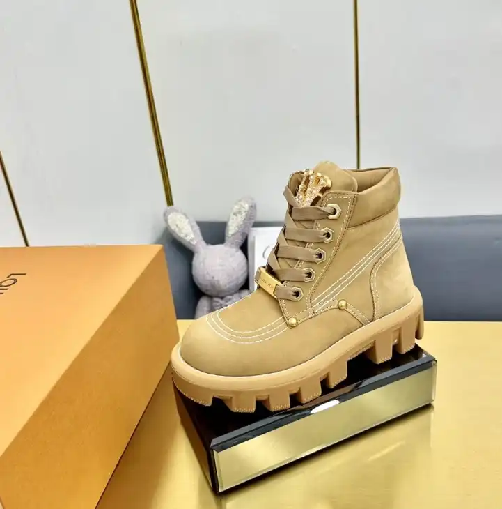 hype LV Boots