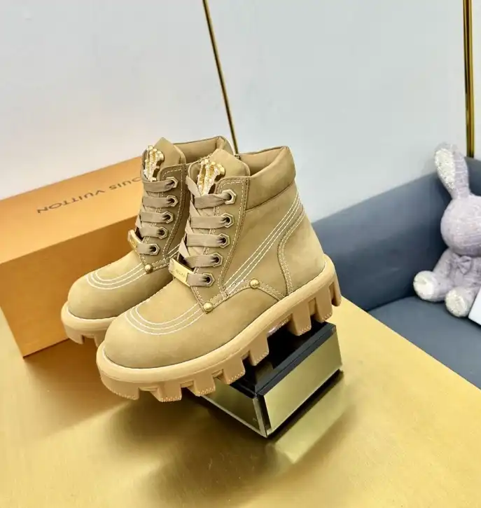 hype LV Boots