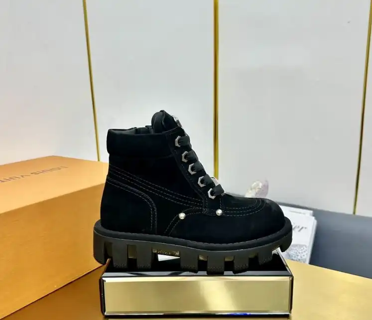 hype LV Boots